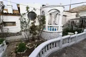 Дом на берегу моря, Евпатория