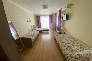 Комната, Голубая Бухта