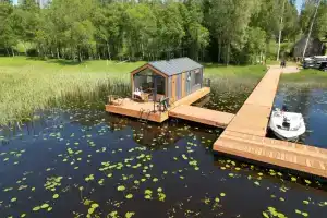 Дом на воде Наедине