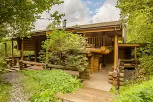 Гостевой дом «Стильное эко-шале с комфортом 5 звезд»