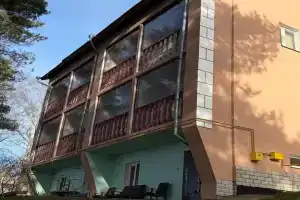 Гостевой дом с видом на озеро, Смоленка