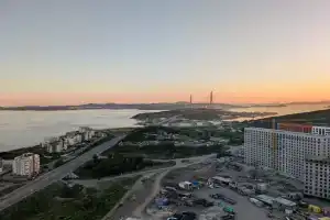 Квартира с видом на Русский мост и кампус ДВФУ, Владивосток