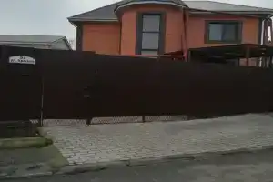 Гостевой дом на Красной 5А, Ейск