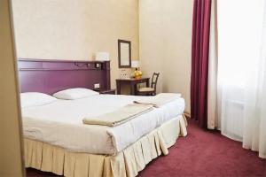 Двухместный номер с 1 кроватью Standart Simple, Санкт-Петербург