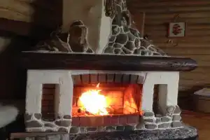 Дом-сказка из бревен с русской печью и камином  до 8 человек, Силичи