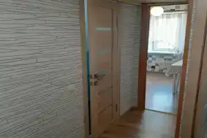 Квартира с парковкой и Wi-Fi посуточно, Ейск