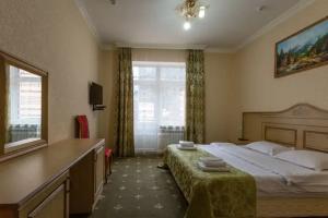 Двухместный номер с 1 кроватью стандарт с балконом, Домбай