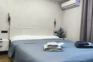 Студия в центре с кондиционером