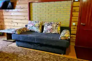 Уютный семейный номер на берегу села, Иогач