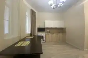 Студия с бассейном на территории, Сочи