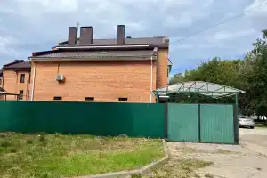 Коттедж в центре города
