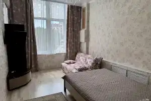 Двухкомнатная с балконом и парковкой – Золотая бухта, Геленджик