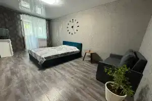 Уютная квартира, Азов