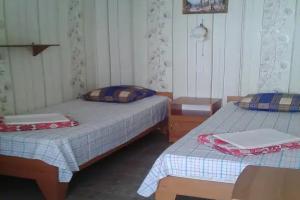 Двухместный номер с 2 отдельными кроватями эконом, Феодосия