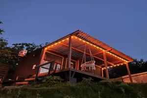 Уютный дом с видом на горы и Кавказский Заповедник в Хостинском районе