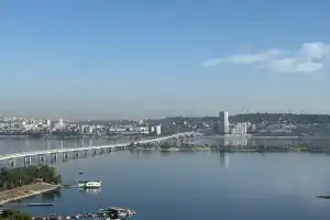 Квартира с шикарным видом на Саратовский мост и реку Волгу, Энгельс
