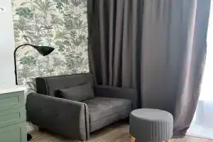 Комфортная уютная квартира для отдыха и работы с балконом, Кудепста