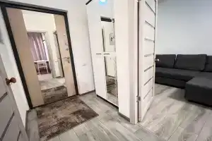 Светлая квартира, Боброво