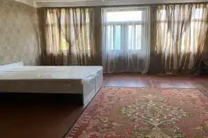 Комнаты в двухэтажном доме на берегу моря
