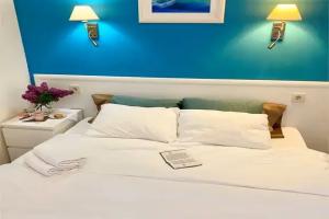 Дом Коттедж средний