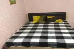 2х комн. квартира с платной охраняемой парковкой во дворе, Сальск