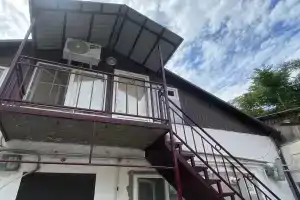 Уютная мансарда-студия, Дербент