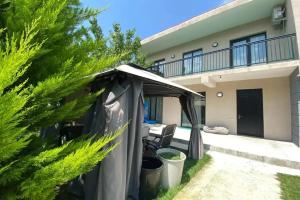 Вилла, Тбилиси