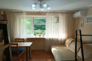 Студия в Хосте