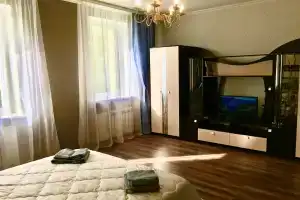 Уютная просторная квартира в центре города в историческом районе Хуфен