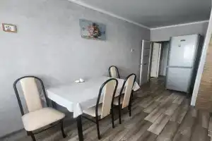 3-комнатная квартира вблизи курортной и парковой зоны, Нальчик
