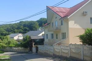 Семейный трехкомнатный номер с видом на море на III этаже, Солоники