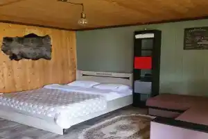 Шале с терассой с видом на горы, Архыз