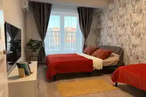 Чистая квартира в ЖК Новое Бисерово-2, Бисерово