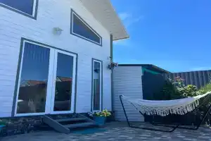 Дом с видом на море «АзовЛайм», Голубицкая