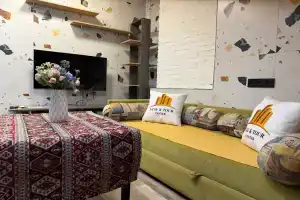 Уютная квартира в самом центре, от площади республики 250 м