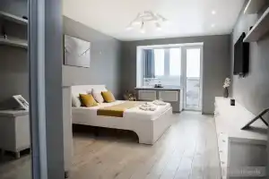 Апартаменты «DayNight on Generala Beloborodova 5»