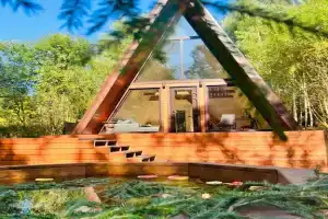 Дом для отпуска «Медвежий угол» в Максимовке