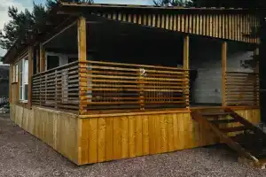 Дом на берегу реки Свирь