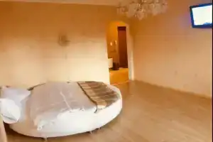 Апартаменты на Москвина, Калининград