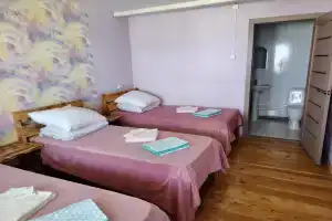 Комната, Хужир