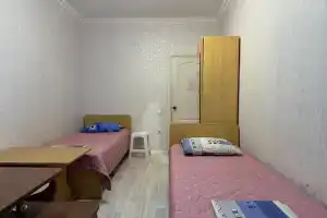 Двухместный номер с 2 отдельными кроватями эконом с видом на горы, Лазаревское