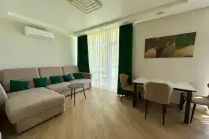 Апартаменты с подогреваемым бассейном Green Palace, Сочи