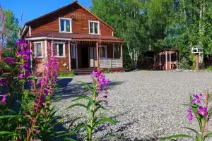 Большой дом с сауной, Верхнетуломский