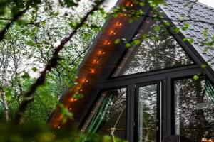 Уютный домик с сауной на берегу реки Dacha Forest в Мурманской области