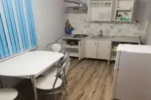 Апартамент, Береговое