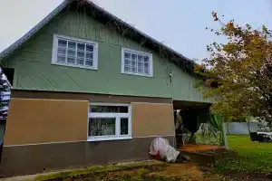 Загородный дом с верандой в 6 минутах от залива