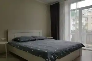 Достойная двухкомнатная квартира в самом центре города