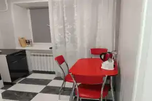 Две - комнаты, Шуя