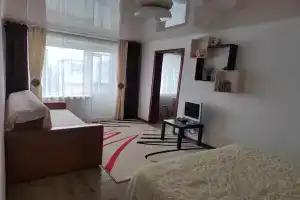 Уютная 2-комнатная квартира эконом вариант в центре города
