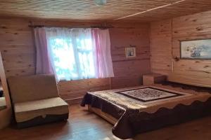 Комната, Судак